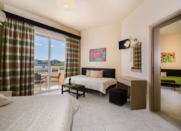 Honeymoon Offer In Hotel Lux